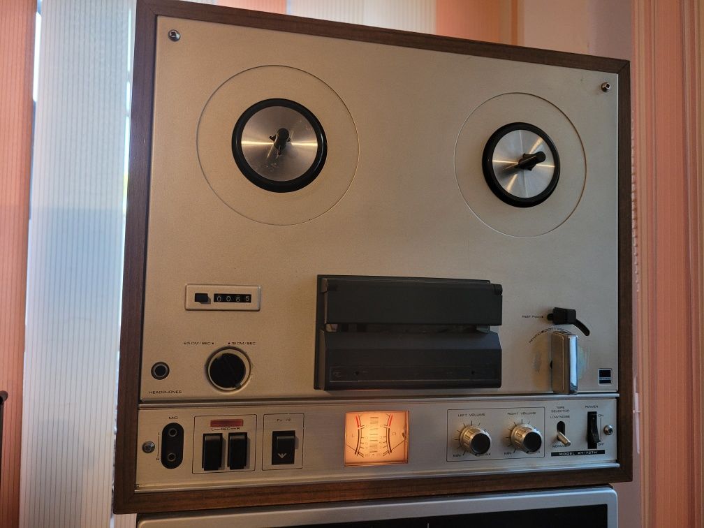 5 maguri akai sony uher sharp