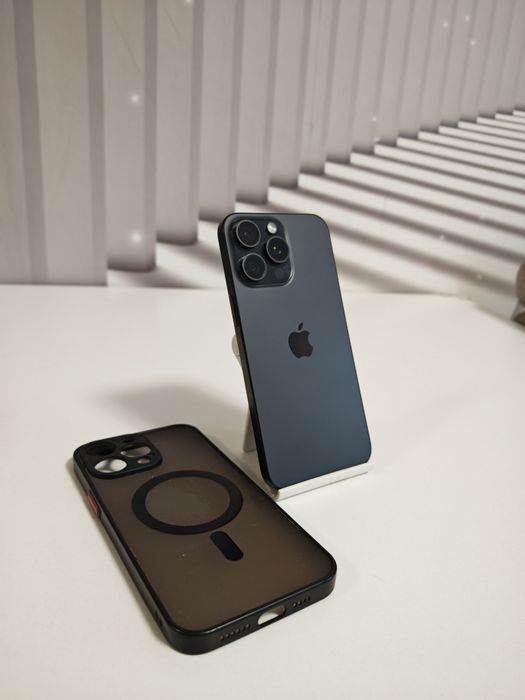 iPhone 15 Pro Max Black 256GB Impecabil totul original liber retea