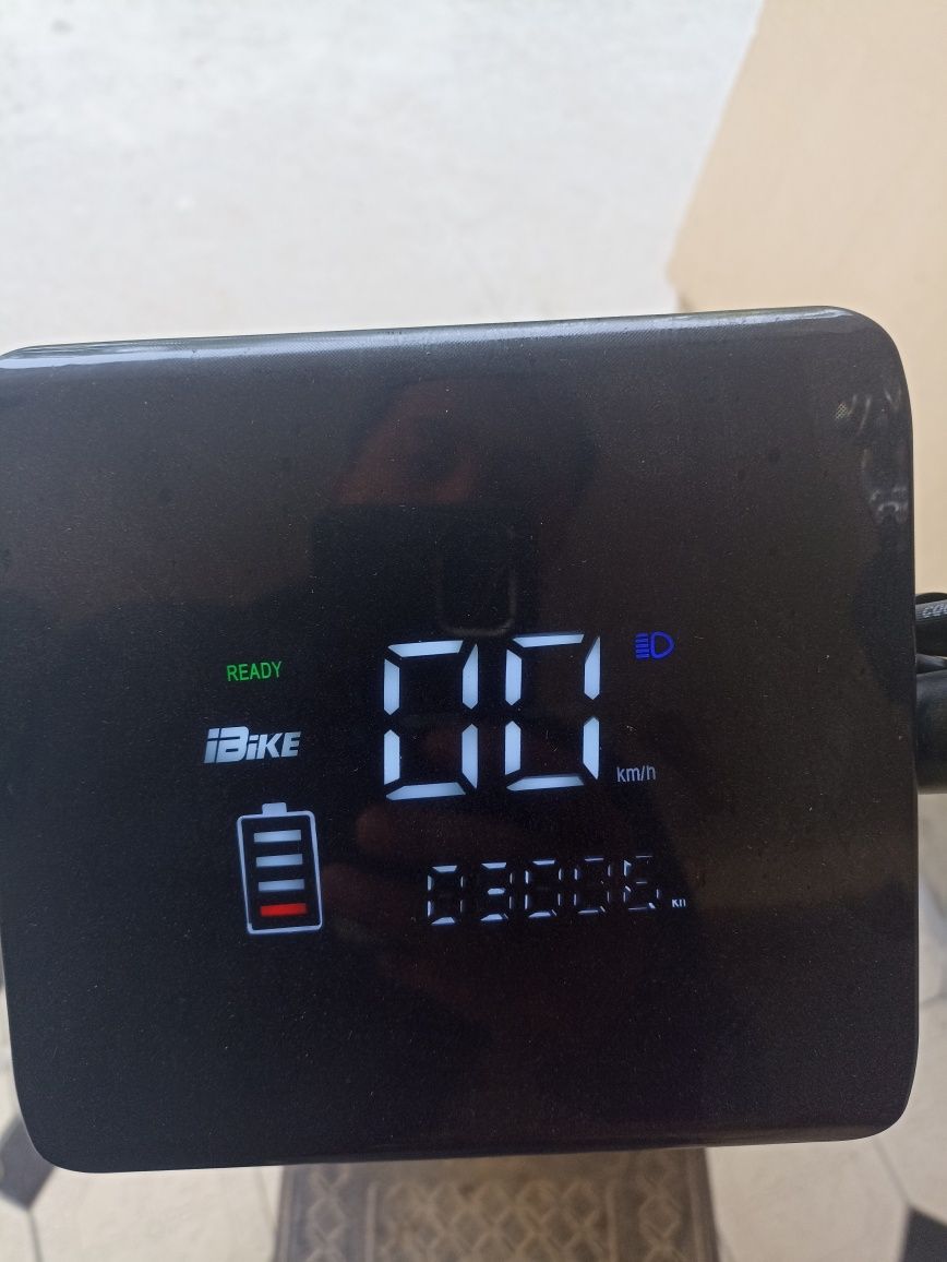 Elektr Motoskuter BODO
