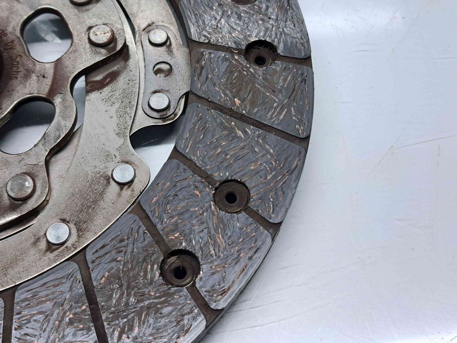 Kit ambreiaj volanta masa simpla  Volkswagen Touran (1T1, 1T2) [Fabr 2