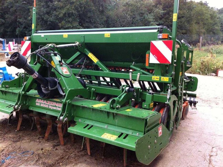 Semanatoare de paioase Amazone AD 3000+KE 3000 Special Impecabila