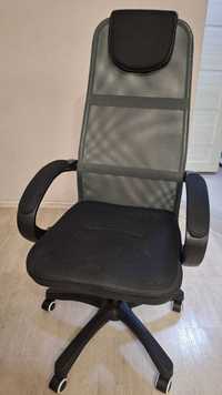 Компьютерное кресло Лейнайс