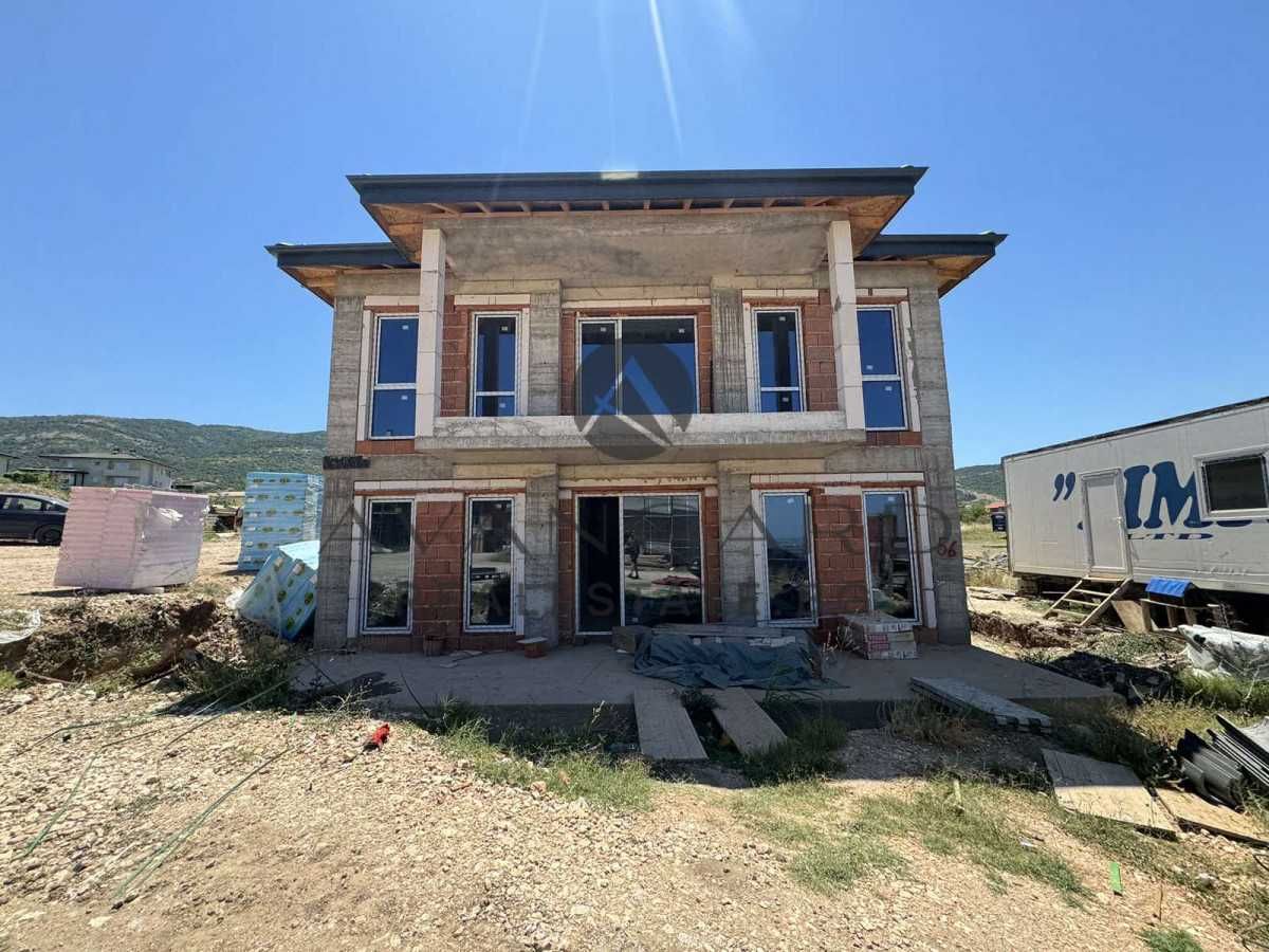 Продава се Къща в с. Марково, Област Пловдив - 189 кв.м за 1085 €/кв.м - Снимка #3
