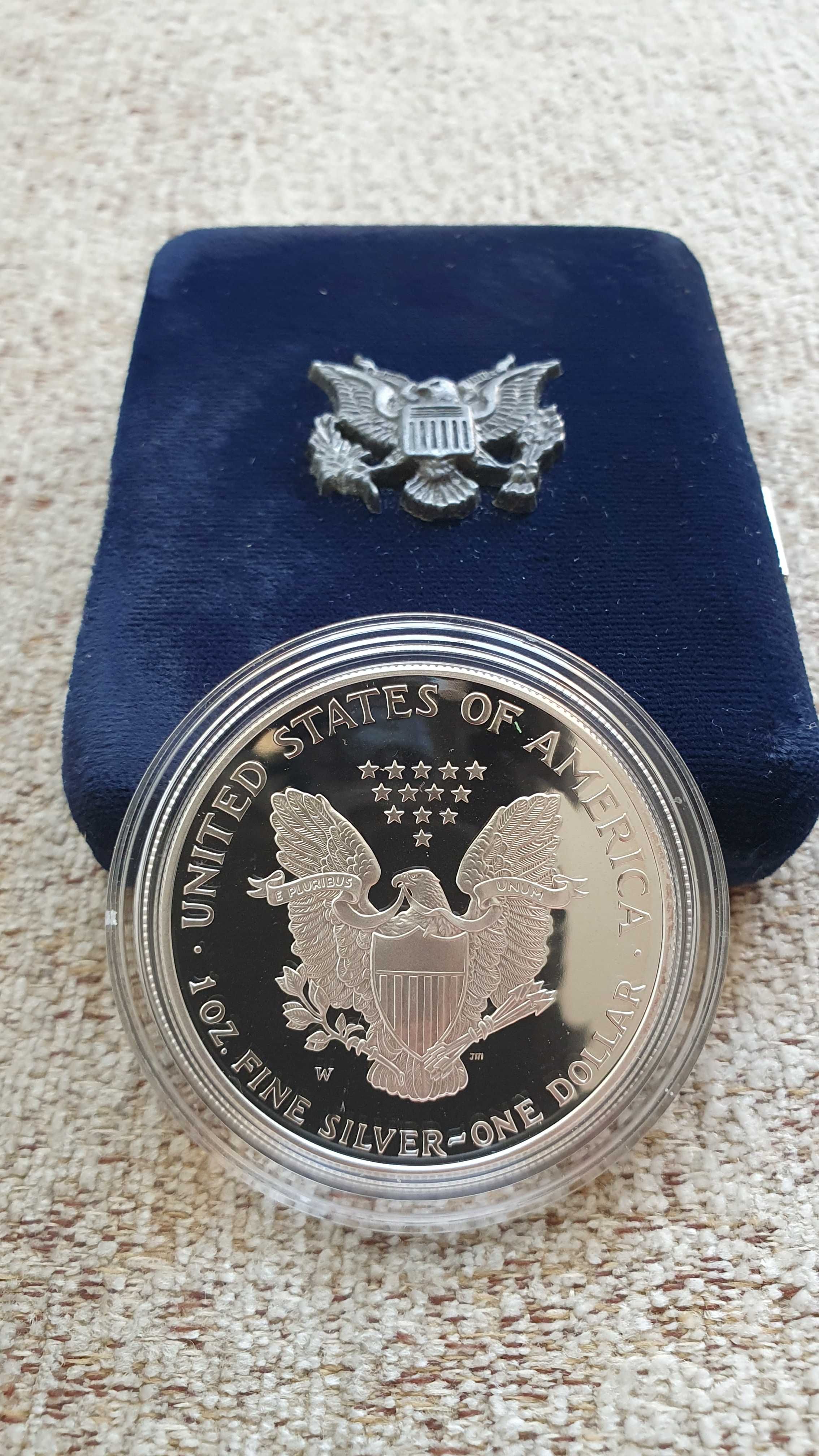 Американски сребърен долар 2001 , Колекционерски Proof , Нециркулиран