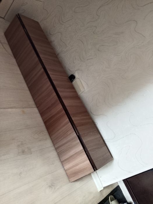 Жер стол сатылады, жиналмалы. Бағасы 9000тг.