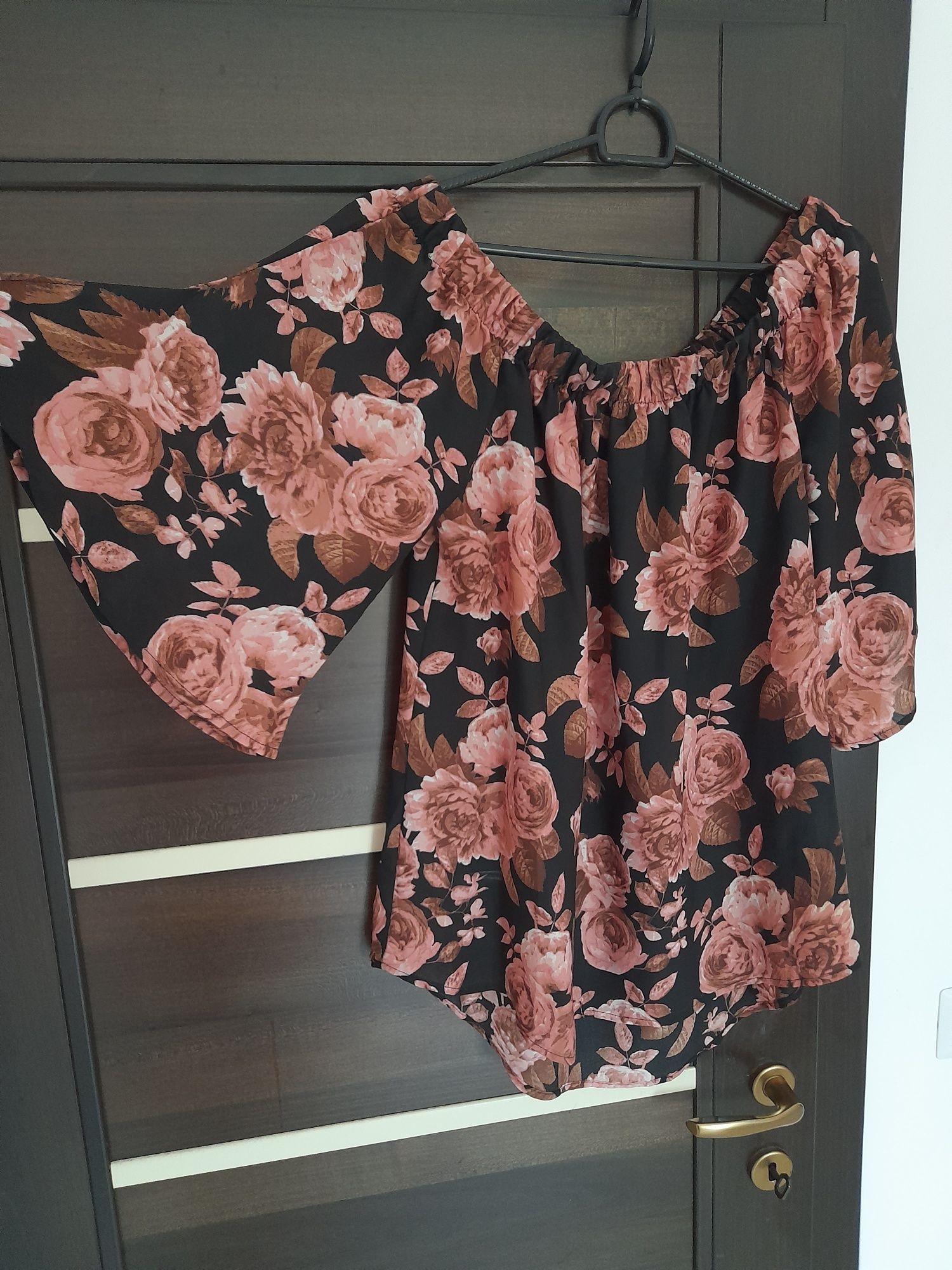 Bluza deosebita,  noua , XL