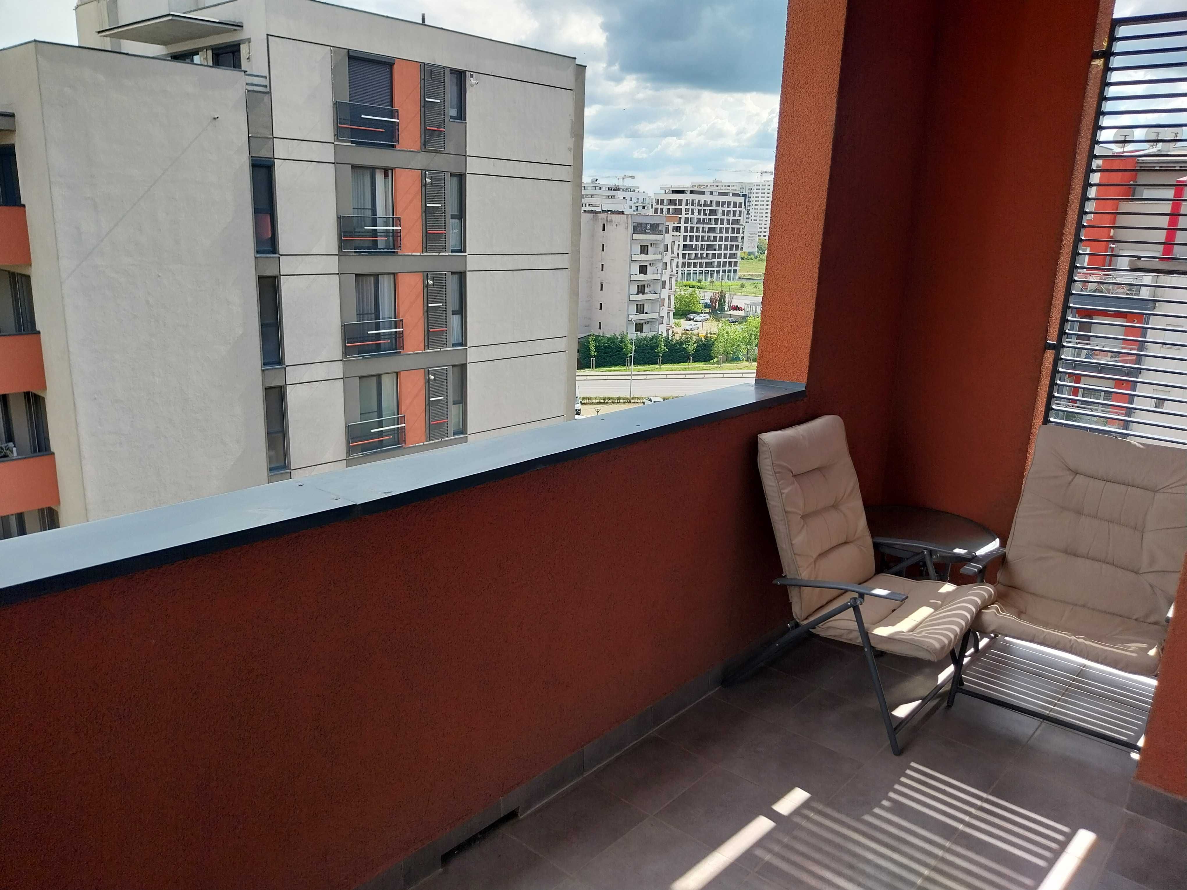 apart 2 camere lux, Torontal - Iris, 420 euro negoc (proprietar)