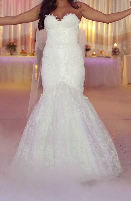 Vând rochie de mireasă Estelle - mărimea 34 + voal