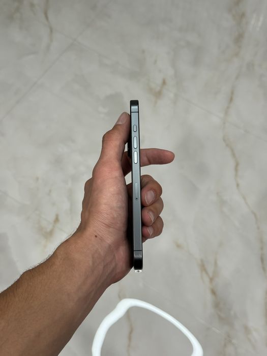 iPhone 15 Pro Max 256/87% Black Titanium karobka dokument