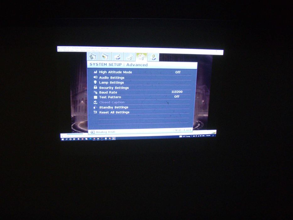 Videoproiector cu lampa 3D SVGA 800x600 3200 lumeni Benq MS506