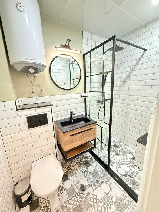 Дава се под наем Тристаен апартамент в София, Център - 75 кв.м за 765 € - Снимка #16