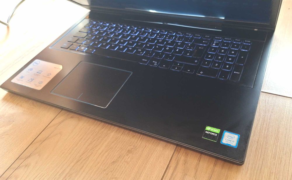 17.3' IPS Dell G7 i5-9300/NVIDIA GTX 2060 6GB GDDR6/16GB/512GB SSD/1TB