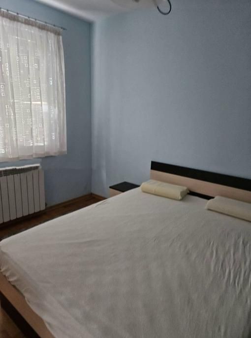 Тристаен апартамент под наем в центъра на София, 2212577