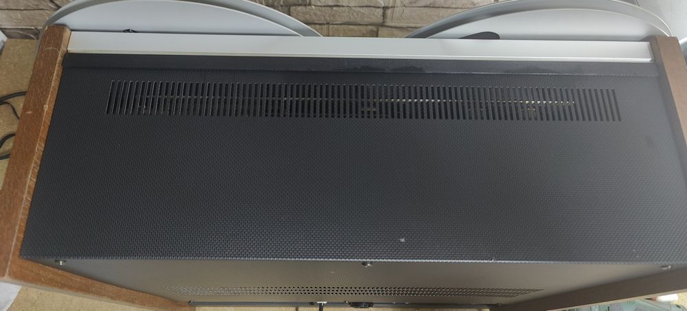 Teac A-3300SX ,stare excelentă,tehnic și estetic