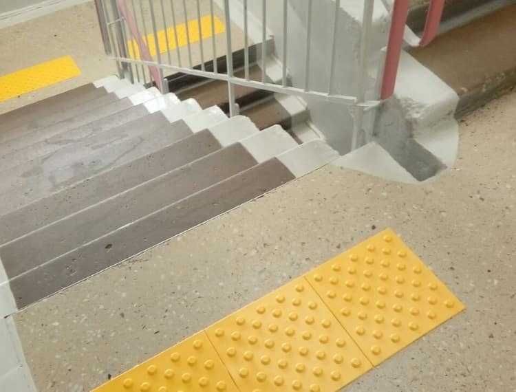 Тактильная плитка /резина