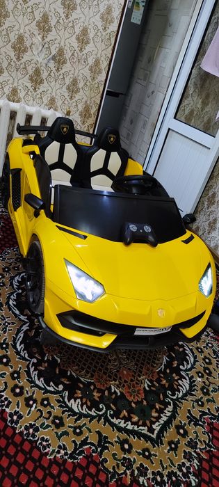 Продаётся лицензионный детский электромобиль Lamborghini Aventador 24W