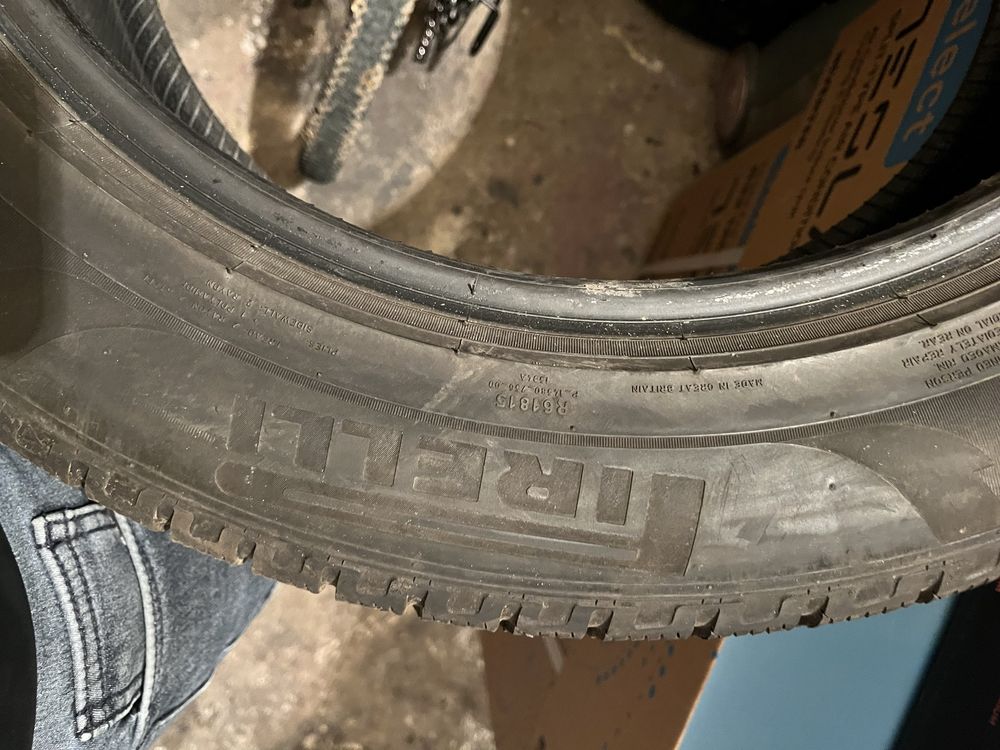 Pirelli 235.55.19 M+S-Dot-2020-7mm