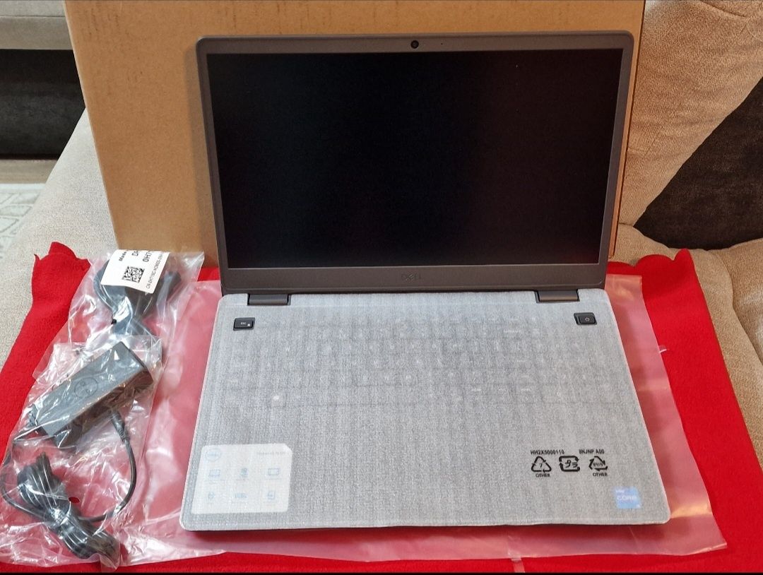 Laptop Dell Vostro 3500, i5-1135G7, 15.6, 8GB, 256Gb SSD, Win10Pro NOU