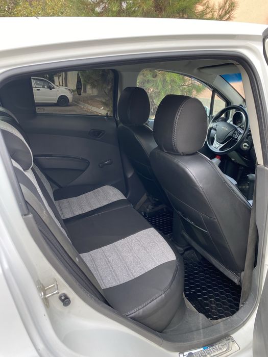 Spark avtomat sotiladi.