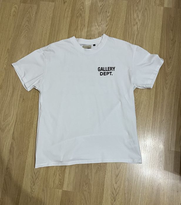 Tricou Gallery Dept.