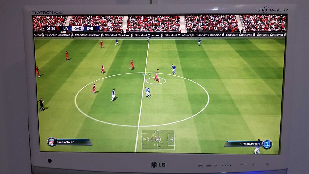 XBOX360 consola XBOX 360 cu mufa HDMI + 1 joc cadou FIFA 16 original