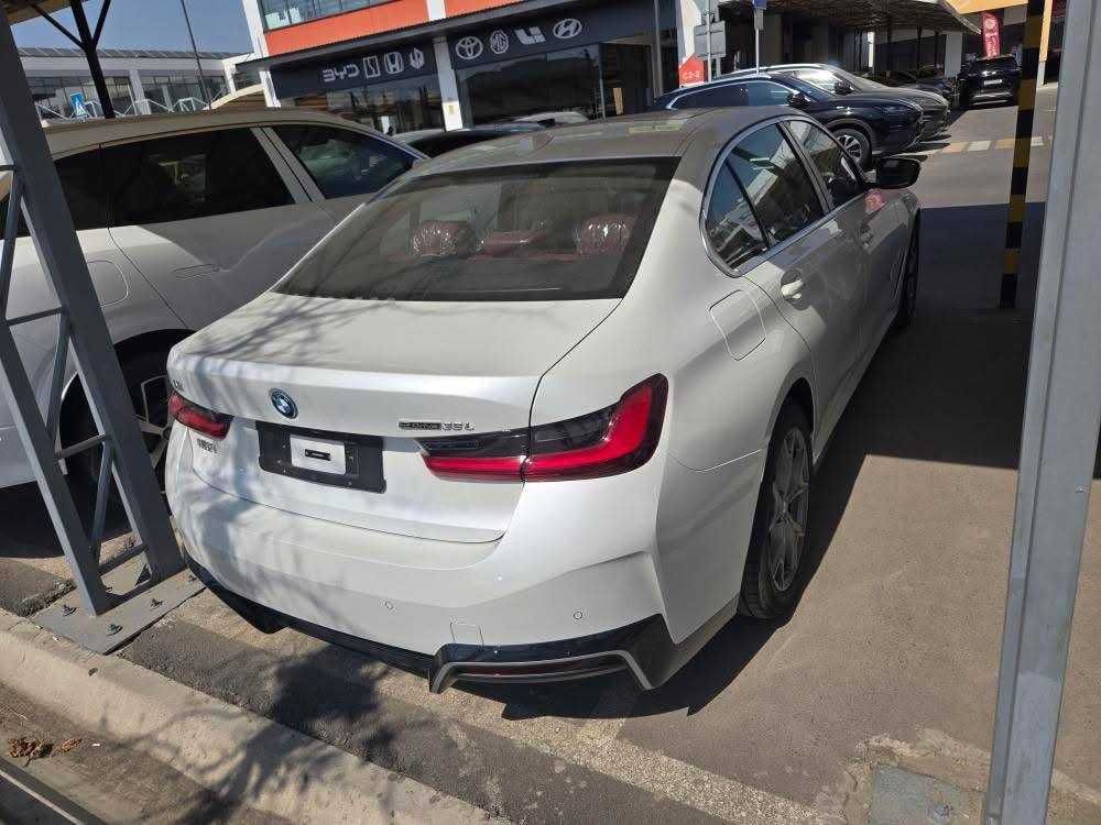 Bmw i3 35L  Yili 2025 Notariusga Tayyor