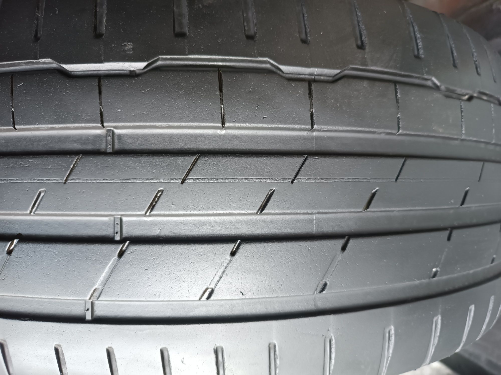 245/45/19 Hankook Дот 0121