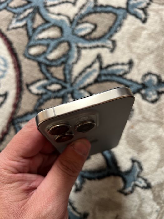 iPhone 15 Pro 128GB Natural Titanium 770$