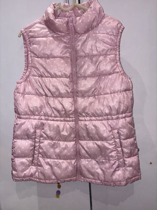 Детски розов елек Benetton 5-6г.