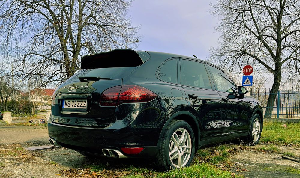 Porsche Cayenne 2012, perne, panoramic camera ventilatie etc