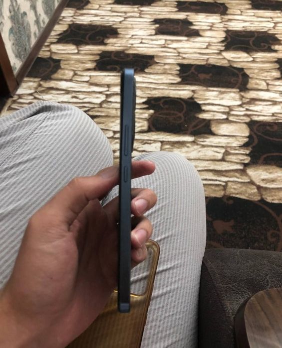 Vivo v25e 8/128.