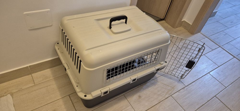 Cușcă transport câini și pisici Karlie Nommand M 67x51x47 cm gri-alb