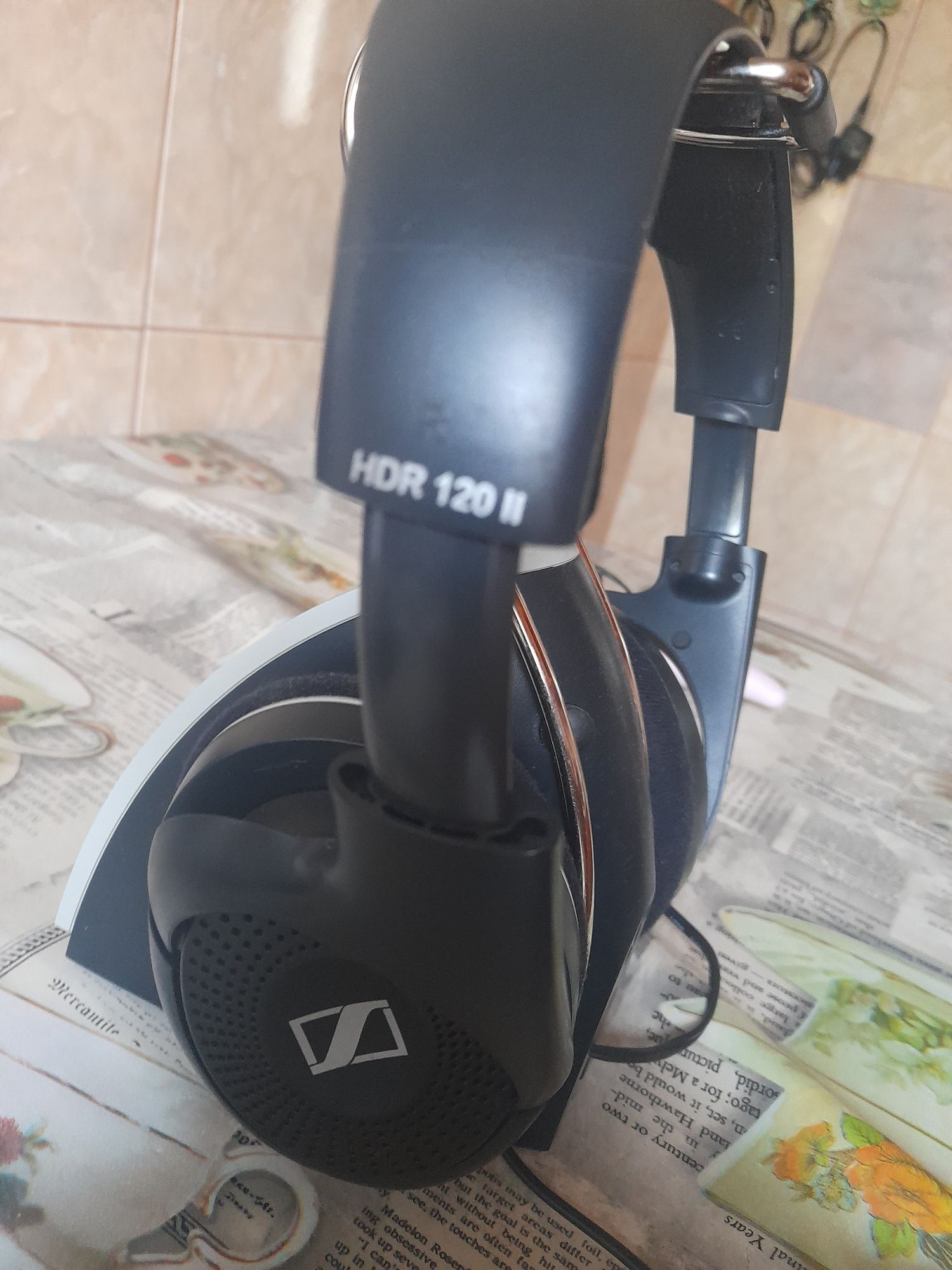 Vind caști Sennheiser hdr 120 ll