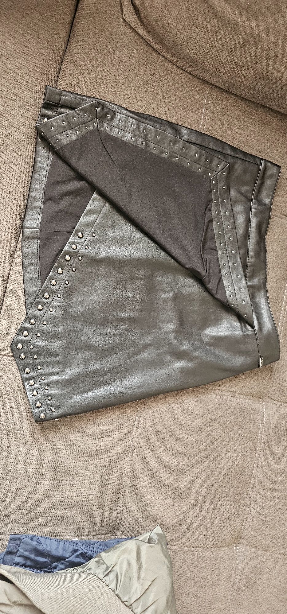 Fusta imitatie piele-Guess