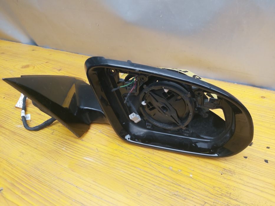 Огледало мерцедес W213  Mercedes W213