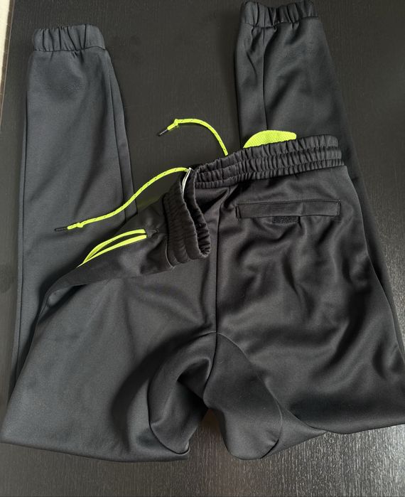 Pantaloni Nike barbati, originali