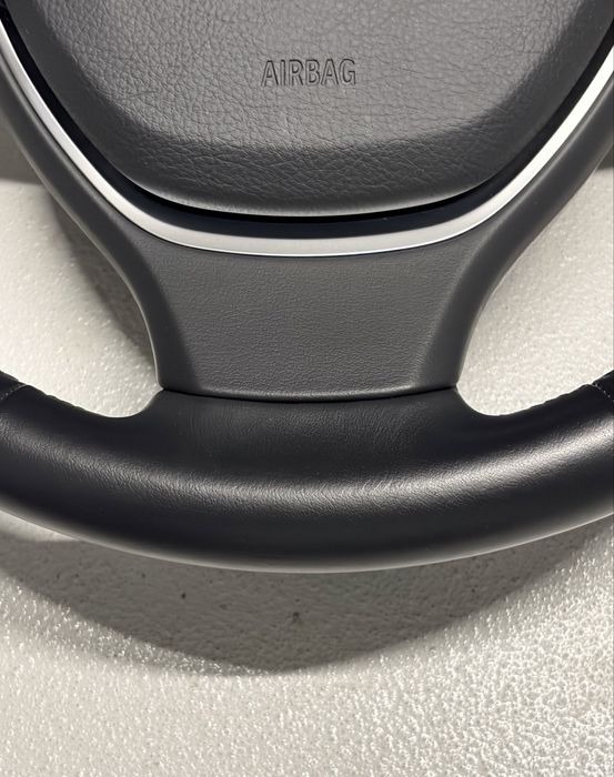 Volan sport complet BMW Seria 5 6 7 F01 F06 F07 F10 F11 F12 F13