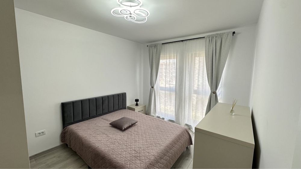 Inchiriez apartament cu 2 camere in Ghimbav Cristian