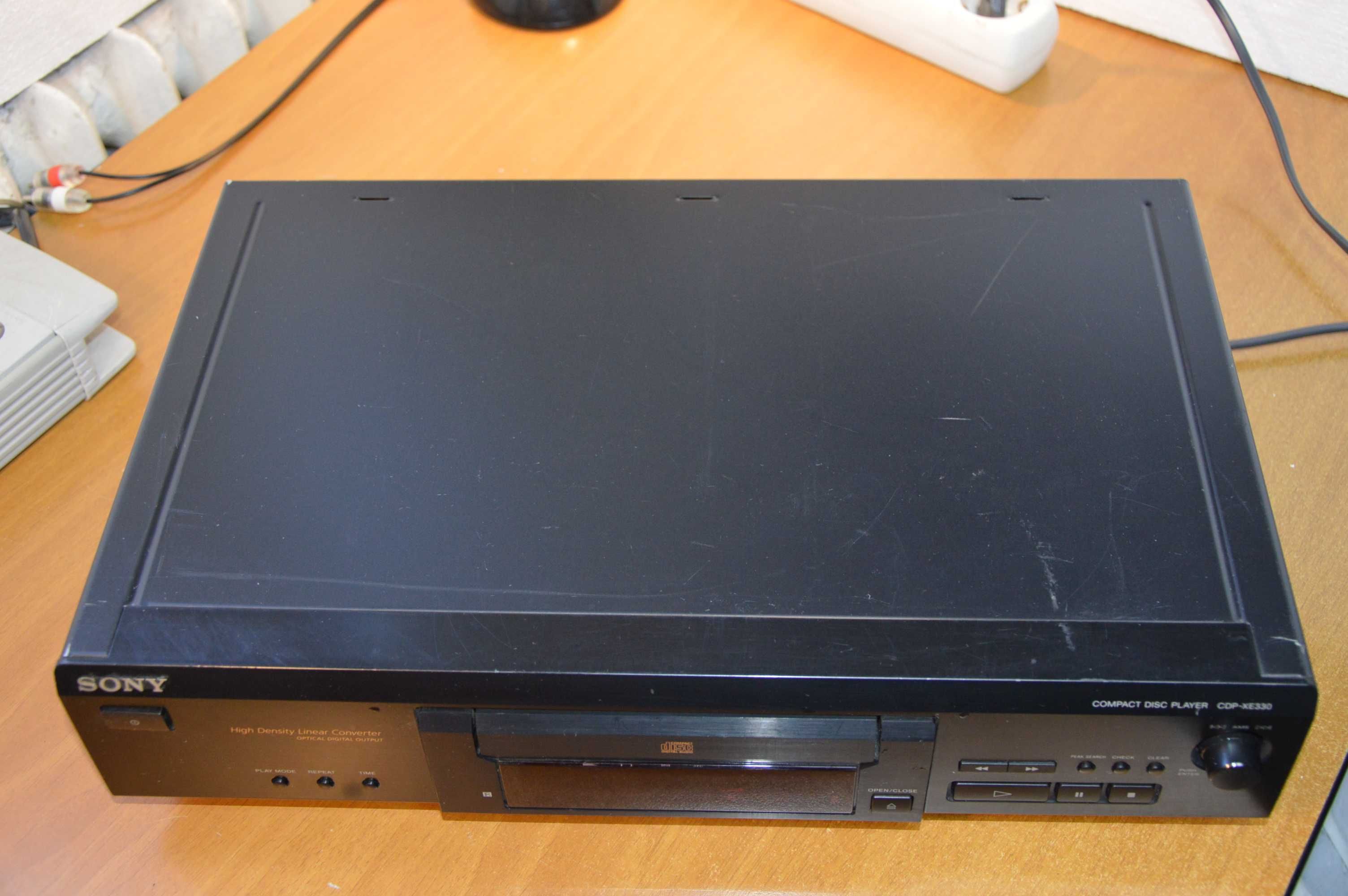 CD player Sony CDP-XE330