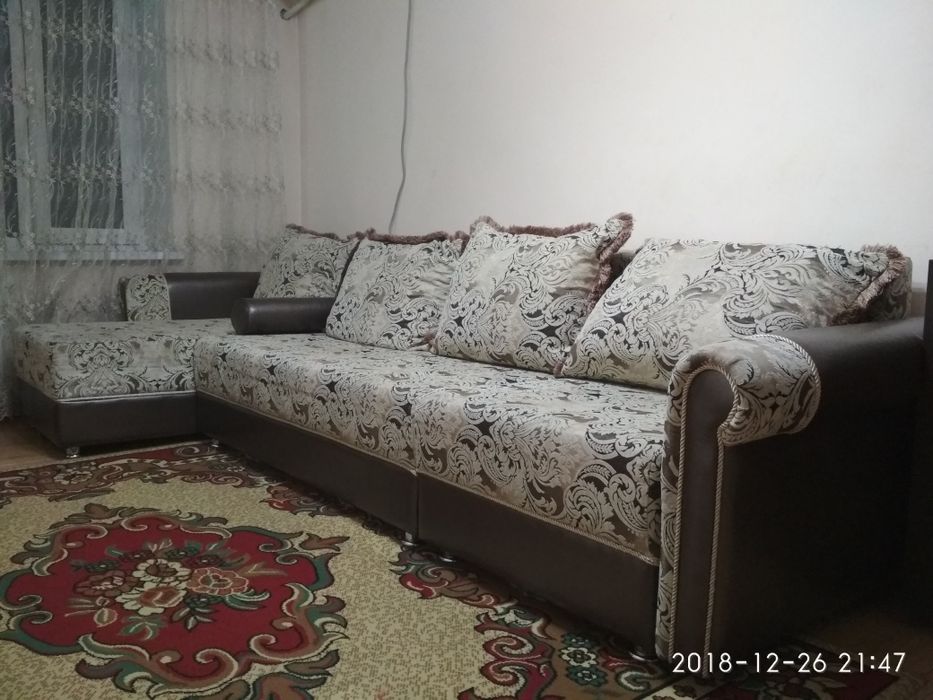 Диван для гостиной