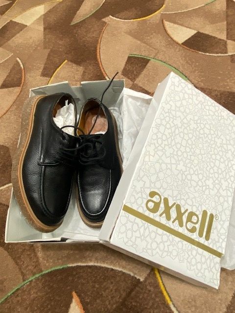 Pantofi eleganți piele naturala