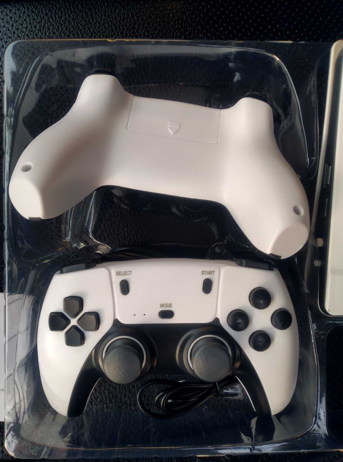 ТВ Игра конзола RS5, 45 000+ игри, Два безжични джойстика, 4K HD, 2.4G