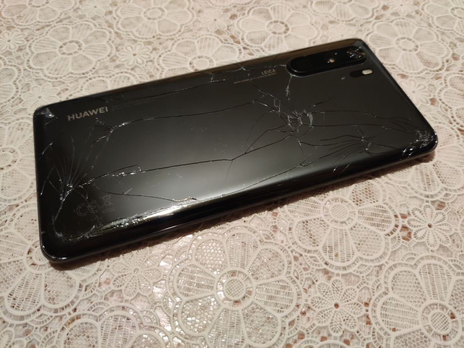 Vând Huawei P30 Pro