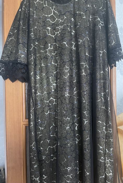 Продам платье женская
