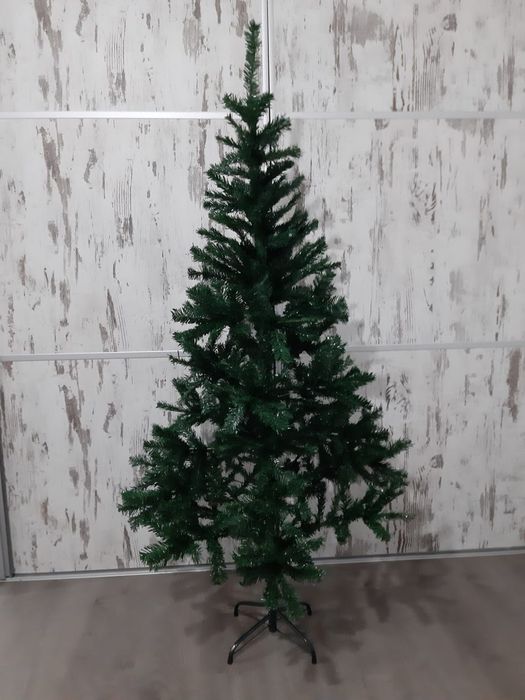 Brad artificial 1.8 cu suport metalic