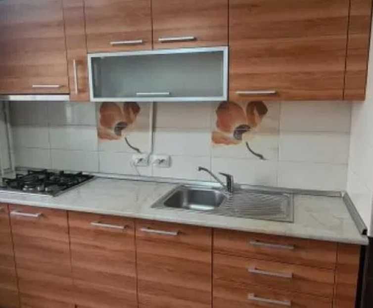 Дава се под наем Тристаен апартамент в Пловдив, Център - 74 кв.м за 198.9 € - Снимка #2