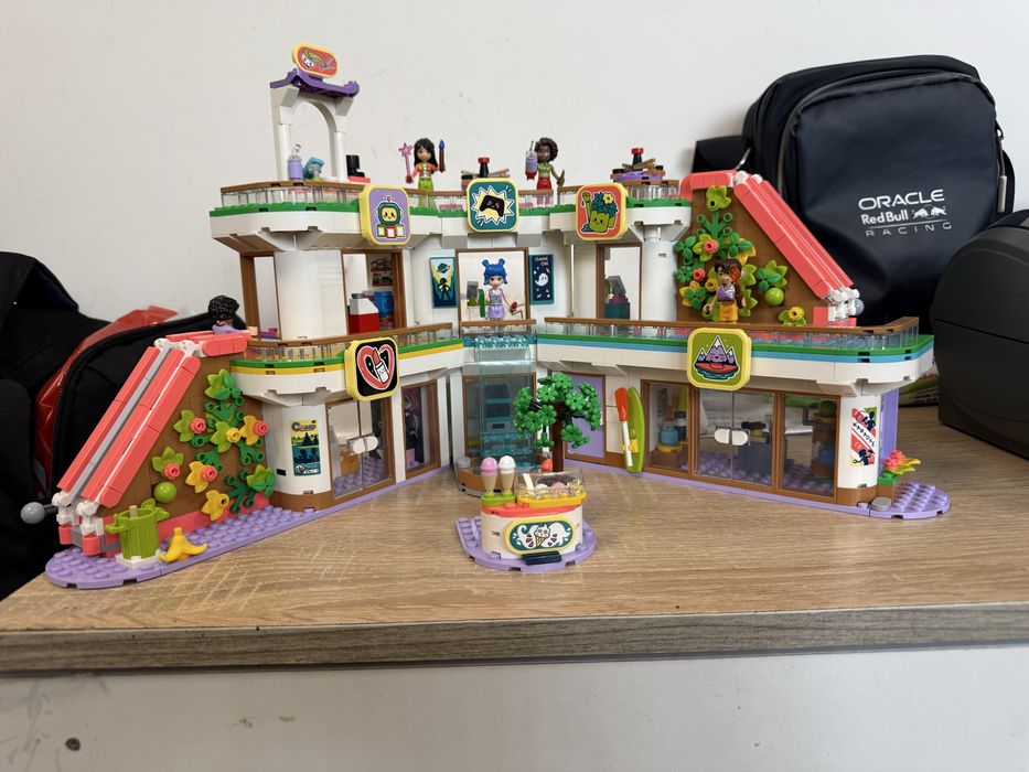 Lego лего 42604 friends