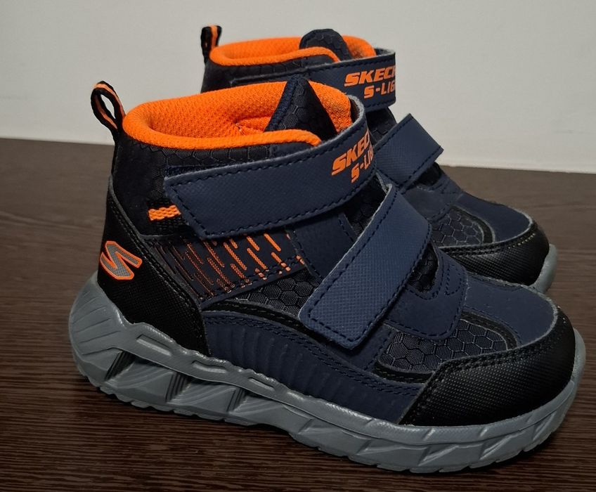 Vand ghete skechers magna light