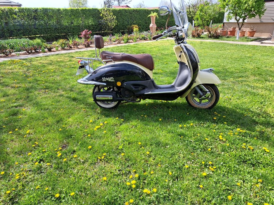 Scuter Agm Retro