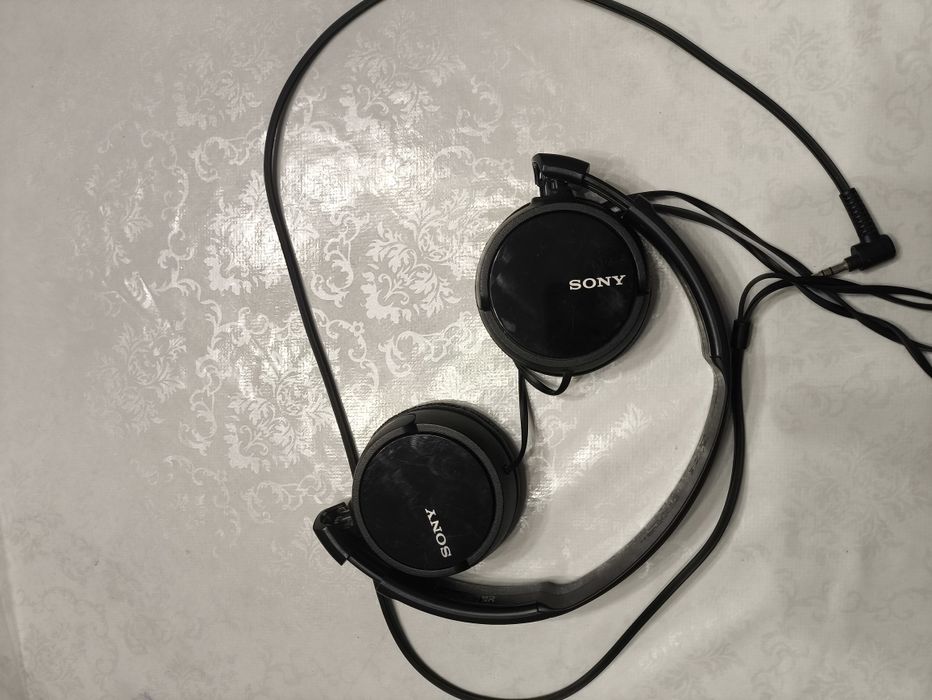 Накладные-открытые Наушники Sony